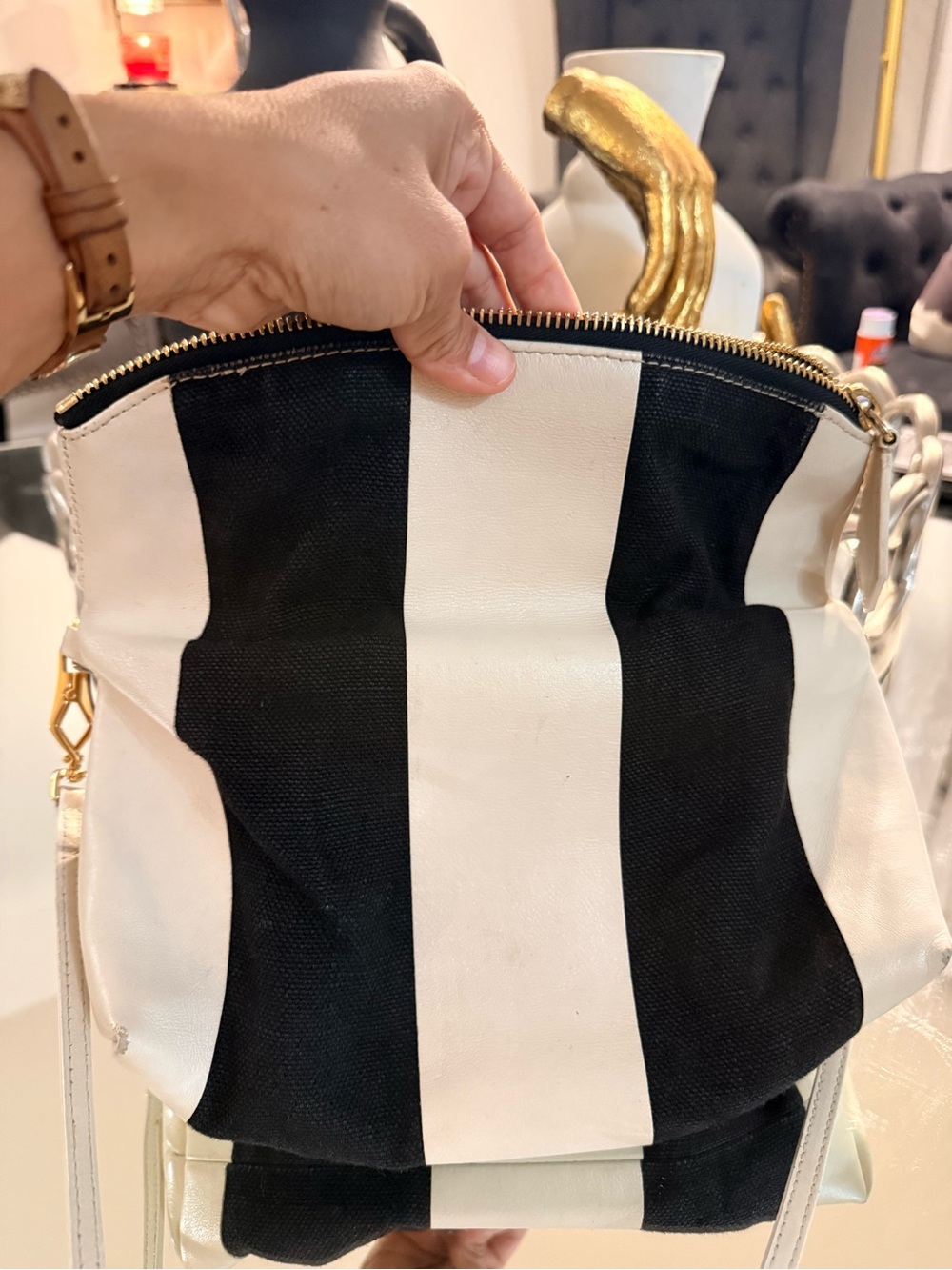 Burberry prorsum Black & White Fold-Over Crossbody Bag - Picture 3 of 12